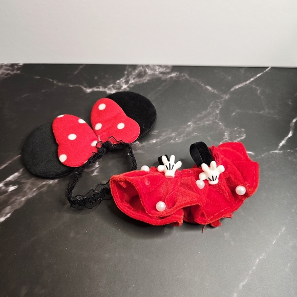 Minney Mouse Labubu Outfit - Picture 3 of 3